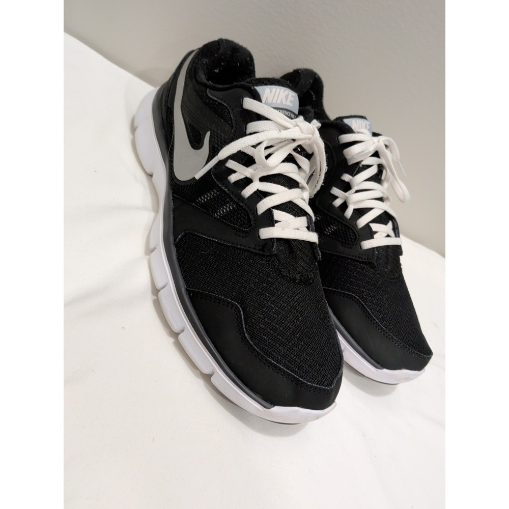 Nike Flex Experience RN 3 Black/White 652853-008 Woman Sz 11